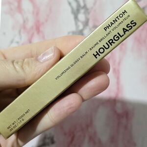 Hourglass Phantom Volumizing Glossy Balm - Gold Packaging